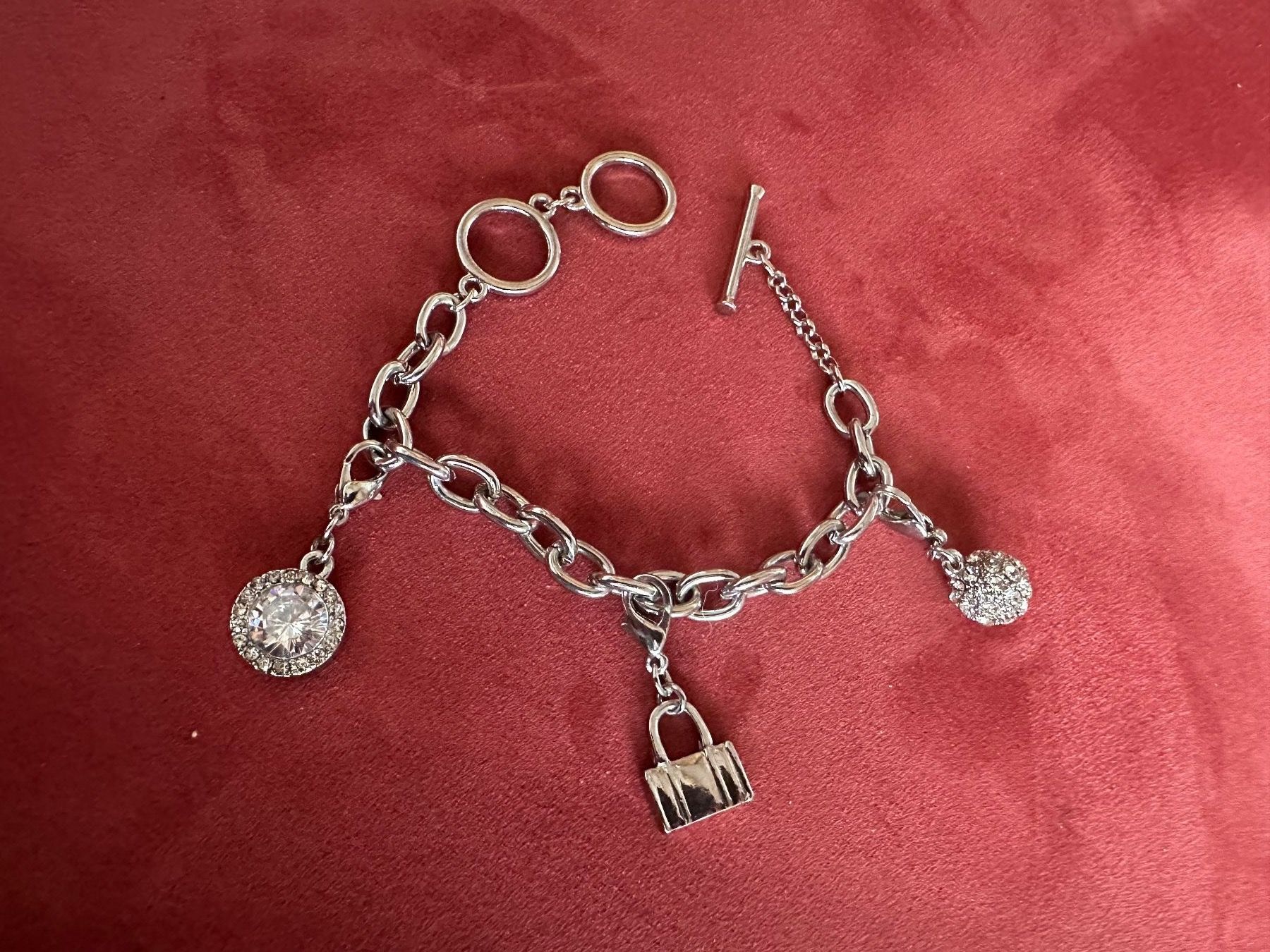 Armbänder & -reifen: Armkette – Gebraucht aus Herbriggen von Sehrazade