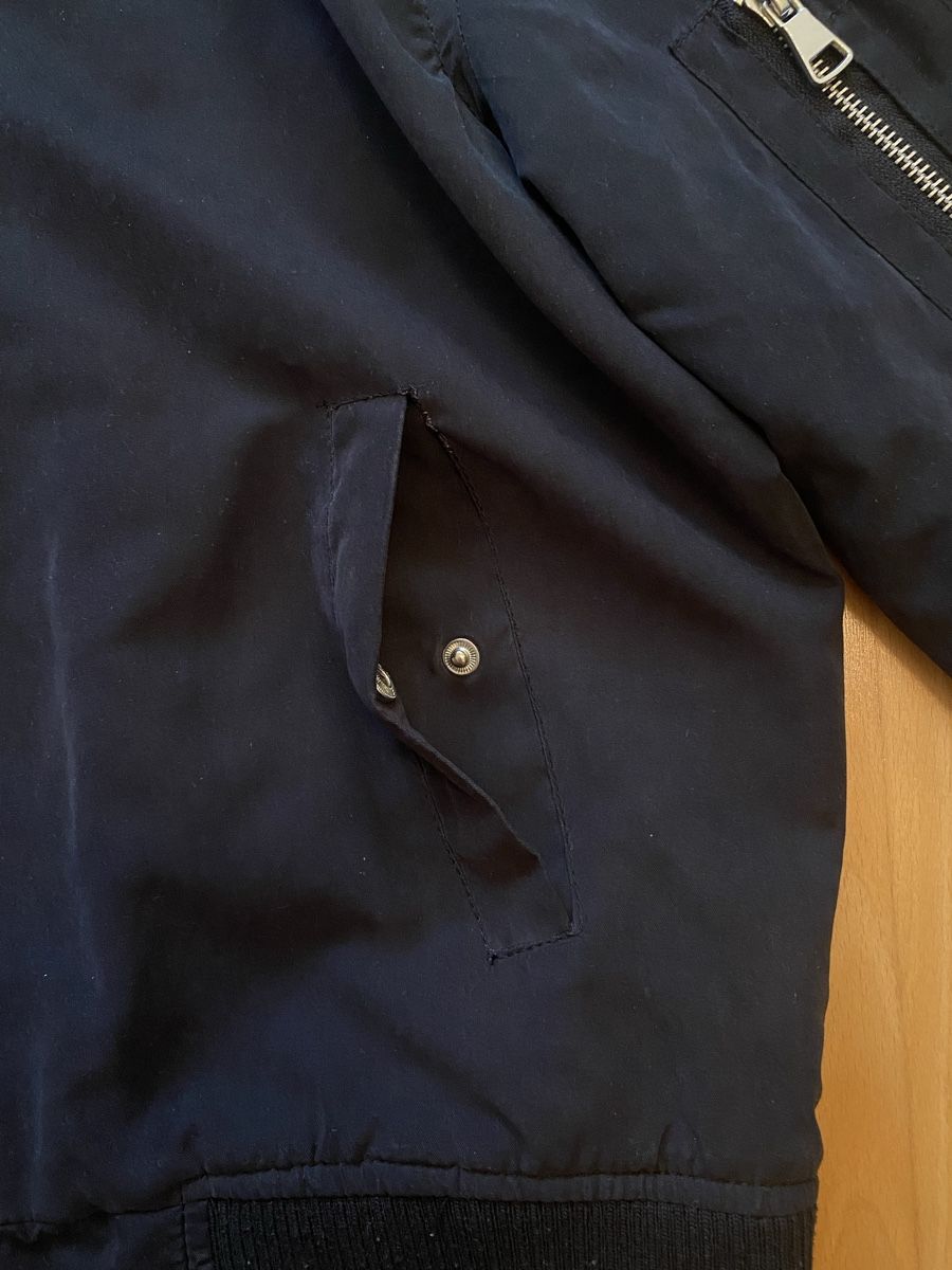 Giacche: Schwarze Bomberjacke von HOLY, Grösse M – Usato da Bassersdorf venduto da jeh99 5