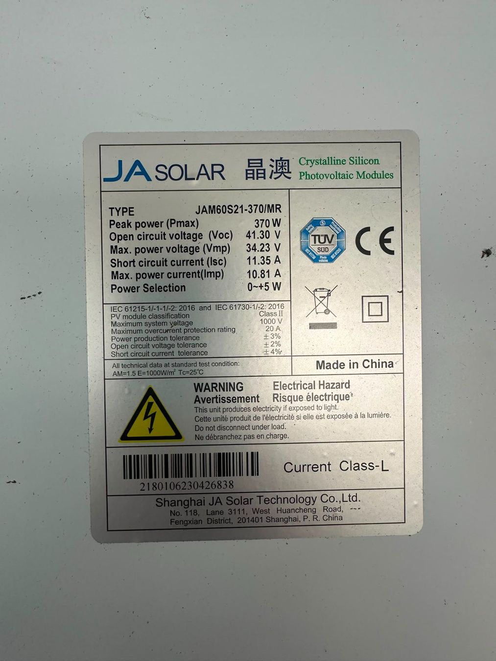 Inverter: Solaranlage Mit 4 Solarpanels und 1Phasen Wechselrichter – Nuovo (secondo la descrizione) da Zug venduto da Gliss 1