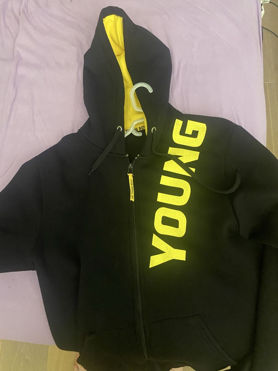 Pulls & Sweat-shirts: YB Hoodie – D'occasion à Belp par Kasparov_K