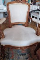 Magnifique fauteuil Louis XV bois sculpté et tissu crème