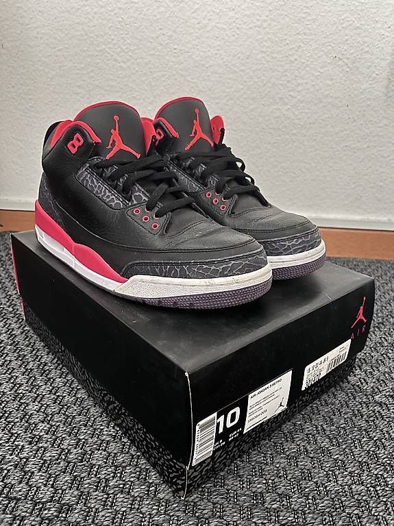 Scarpe da uomo: Air Jordan 3 Crimson US10 – Usato da Spreitenbach venduto da mil_hm8s