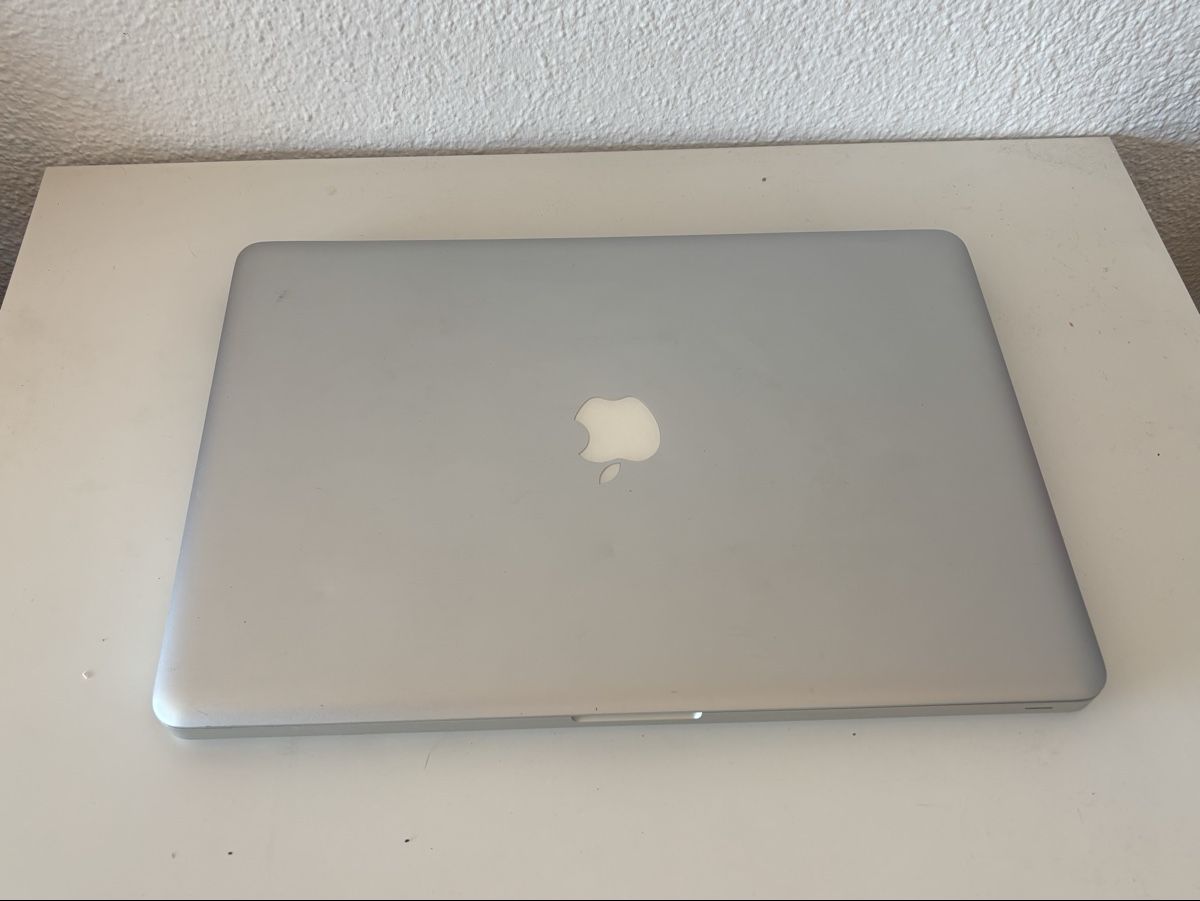 Apple Notebook: MacBook Pro 15" – Usato da Ittigen venduto da carpediempotato 1