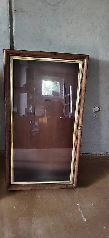 Vitrinen: Vintage Sammlervitrine – Gebraucht aus Curio von mia_vb5z 3
