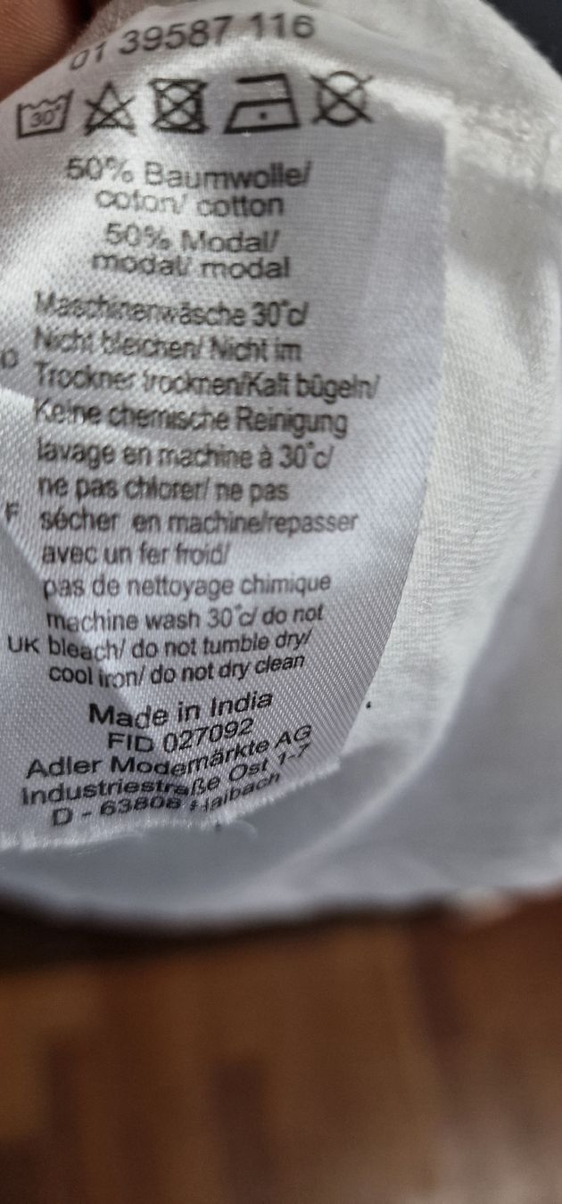 Lotti di vestiti: 3  Damen T-Shirt  XL – Usato da Chur venduto da car_5clc 4