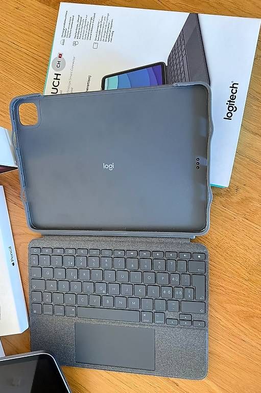 Tablet PC: Apple iPad Pro 3rd Gen 11", Apple Pencil, Logitech Keyboard – Gebraucht aus Winterthur von peterbosze 2