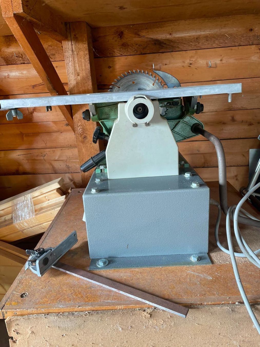 Inca Sägen: Inca Feinschnitt-Kreissäge Universal Compact – Gebraucht aus Flurlingen von txxxM 1