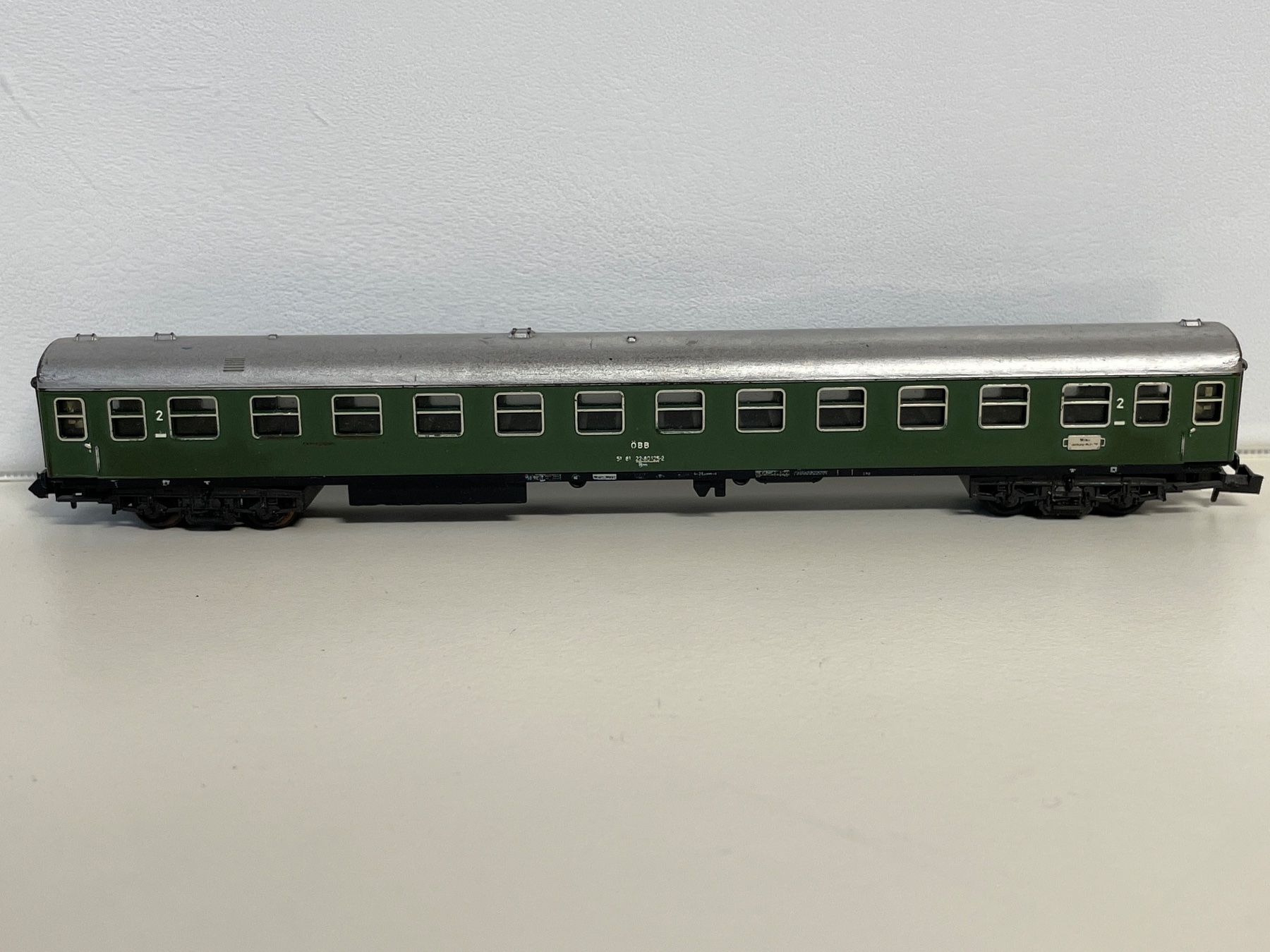 Trix Modellini di ferrovie: Minitrix Öbb D-Zug Wagen 2. Klasse – Usato da Wilderswil venduto da Modellbahn-Shop-Moll