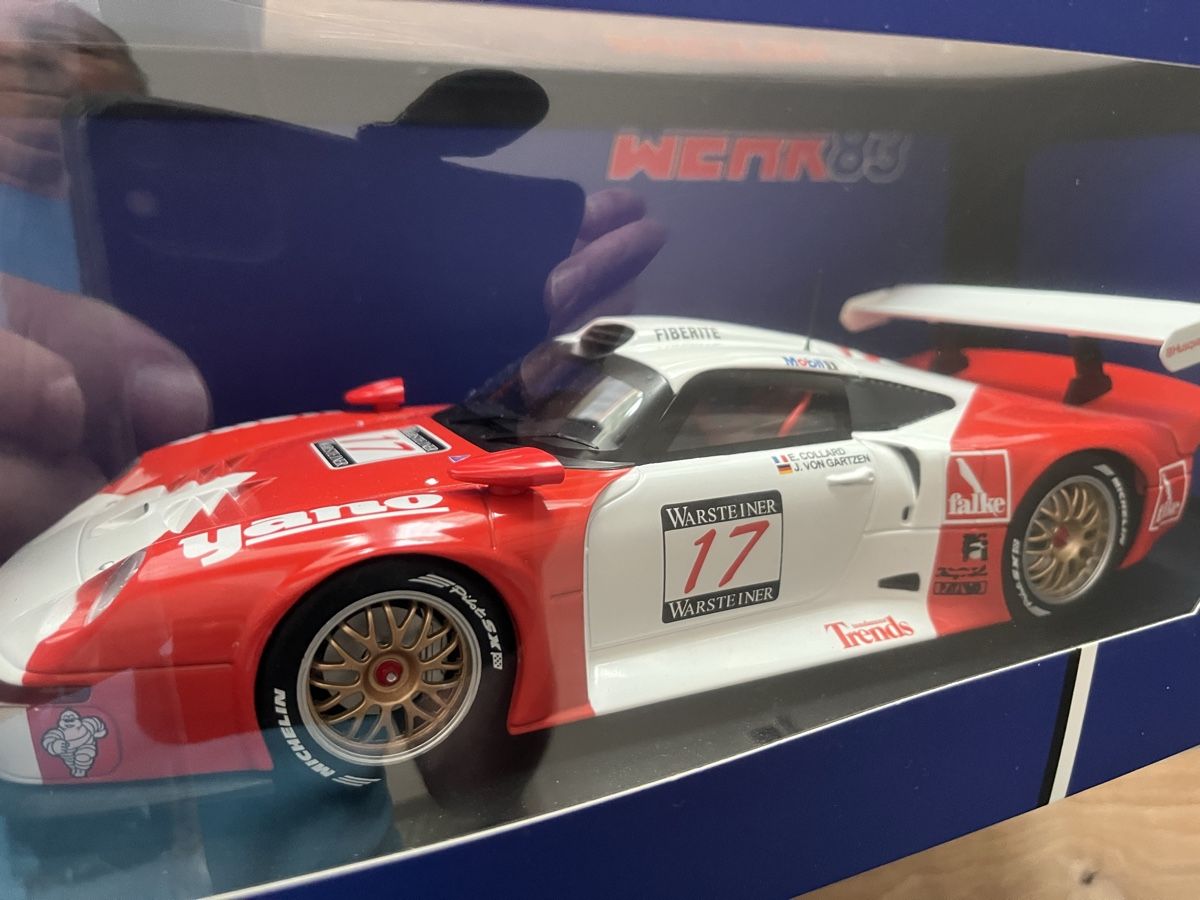 Porsche Modellini d'auto: Porsche 911 GT1.  1:18 – Nuovo e nell'imballaggio originale da Rümlang venduto da Papamoll4 2