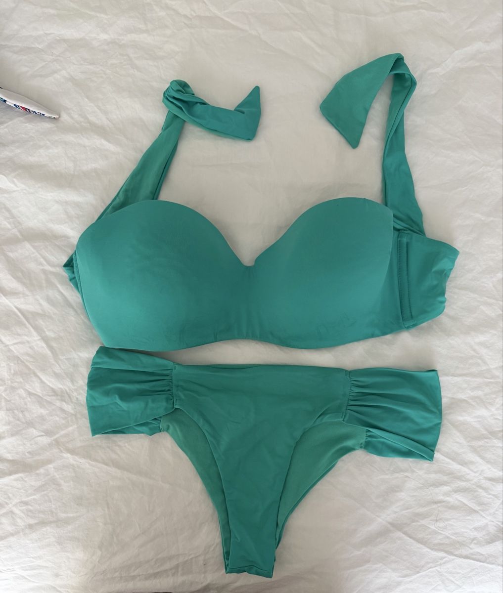 Calzedonia Costumi da bagno & Bikini: Costume Calzedonia  – Usato da Locarno venduto da dea_g5lc