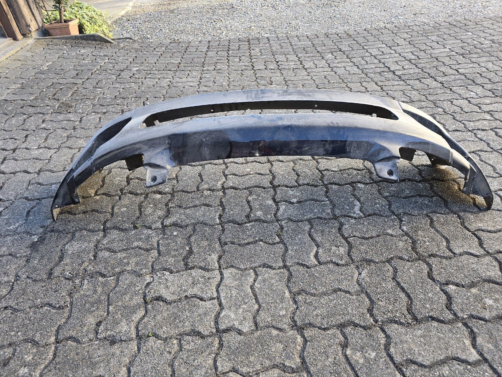 Renault Tutti pezzi di ricambio auto: Frontstossstange Renault Clio V6 Ph1 – Usato da Zweidlen venduto da row2004 2