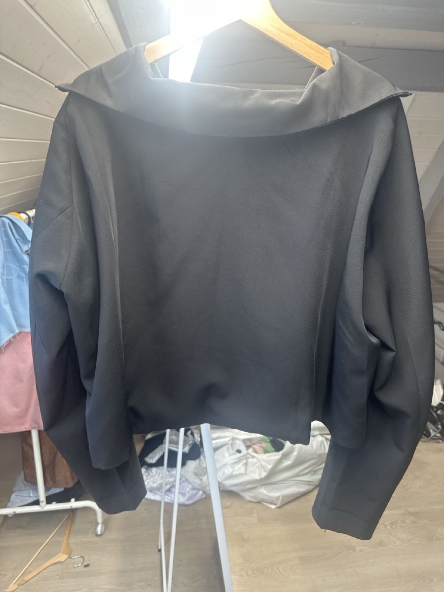 Vestes: Cropped Oversized Black Jacket – Neuf (Voir description) à St-Imier par Baptthegreat 1