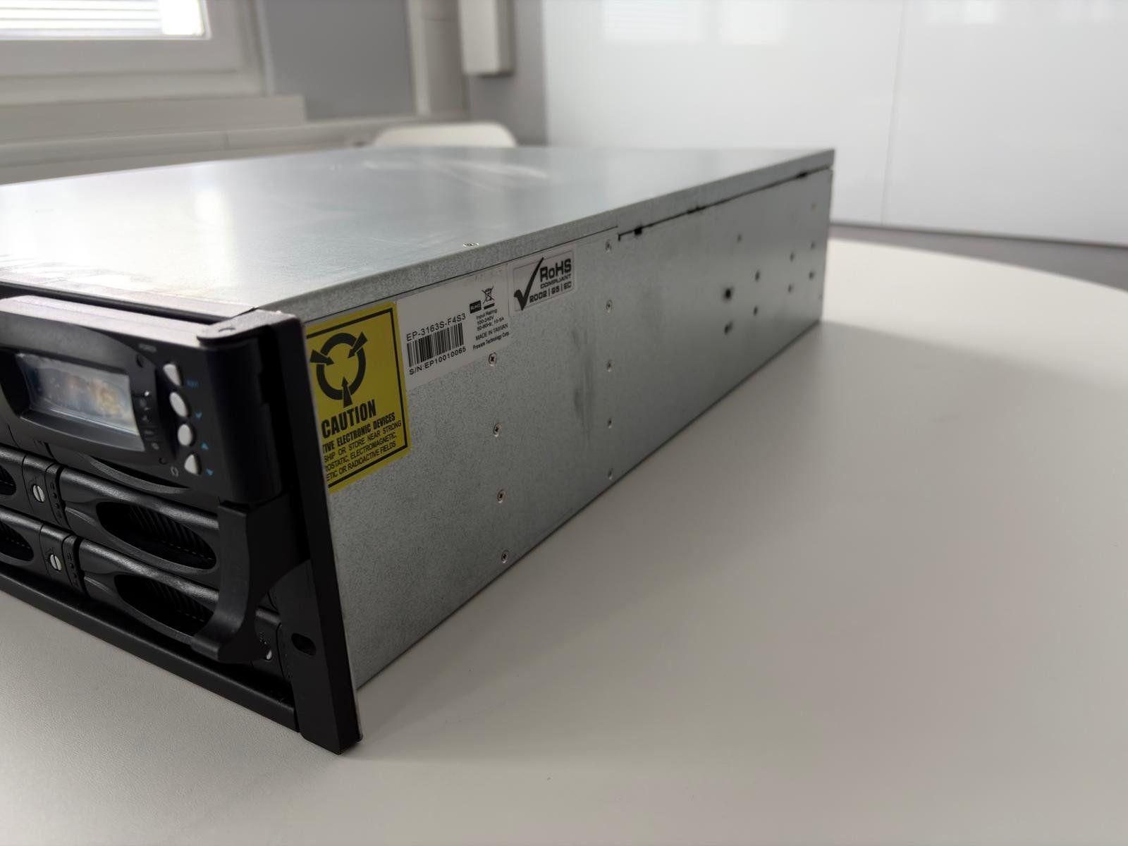 Serveurs: ACTi Proware NAS RAID Storage Bundle, 12-Bay + 16-Bay – D'occasion à Olten par VJii-Productions 6