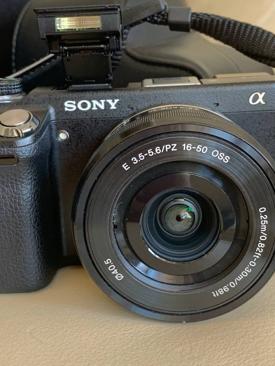 Sony Fotocamera: Sony NEX-6 mit Zubehör – Usato da Schaan venduto da nan_2pg2 4