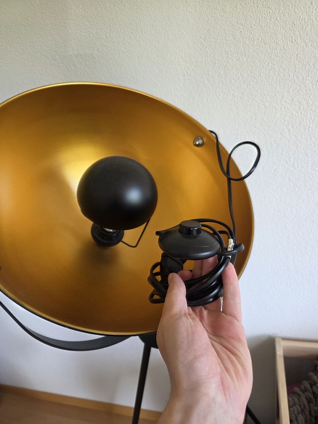 Lampade: Elegante Stehlampe im Scheinwerfer-Design – Nuovo (secondo la descrizione) da Wohlen AG venduto da Burton01 1