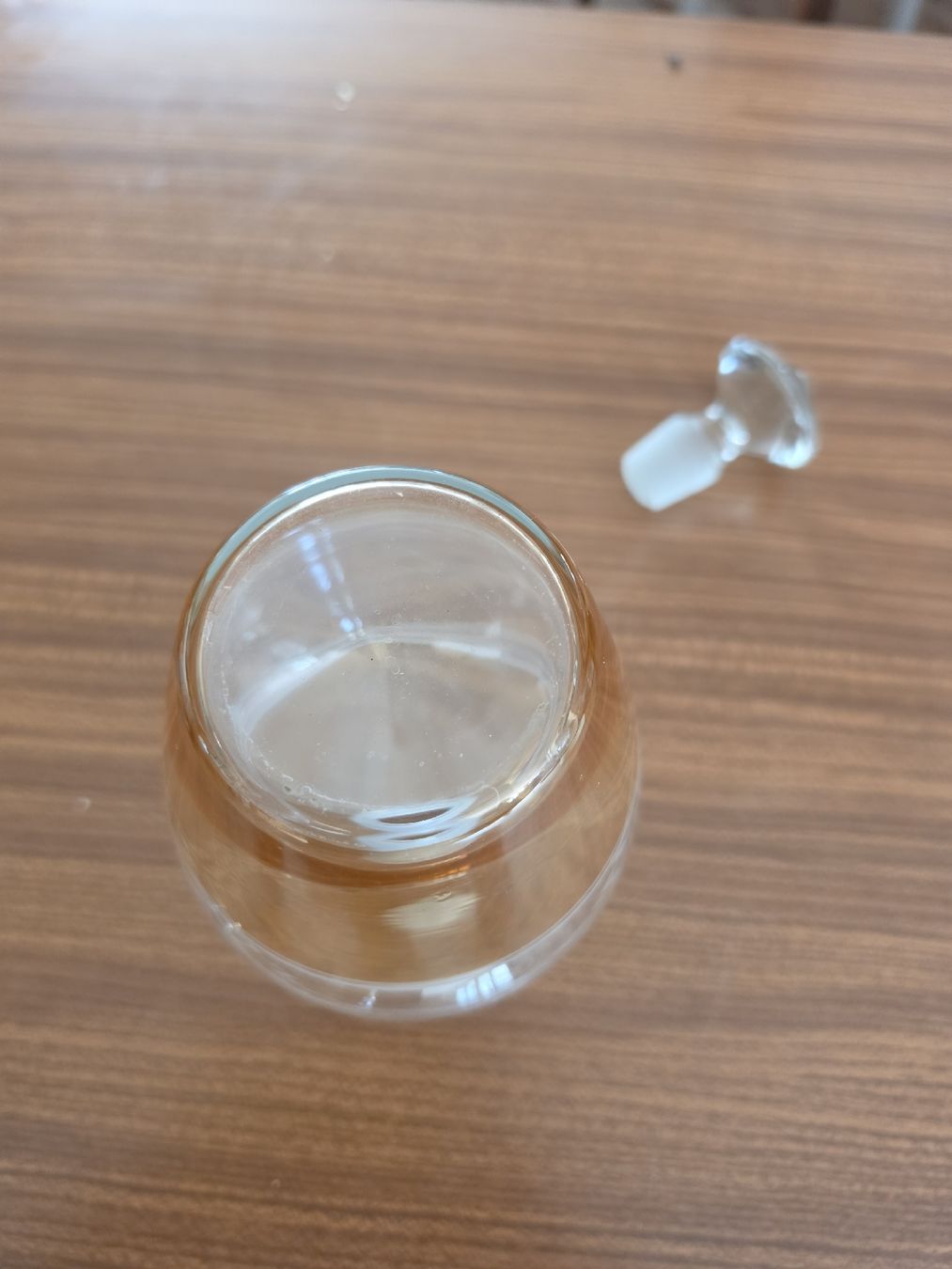 Bottiglie: Parfumflakon Glas bernsteinfarben mit Schliffstopfen antik – Usato da Mettlen venduto da elios0888 9