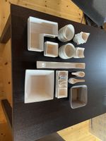 Asiatisches Geschirr- und Servierset