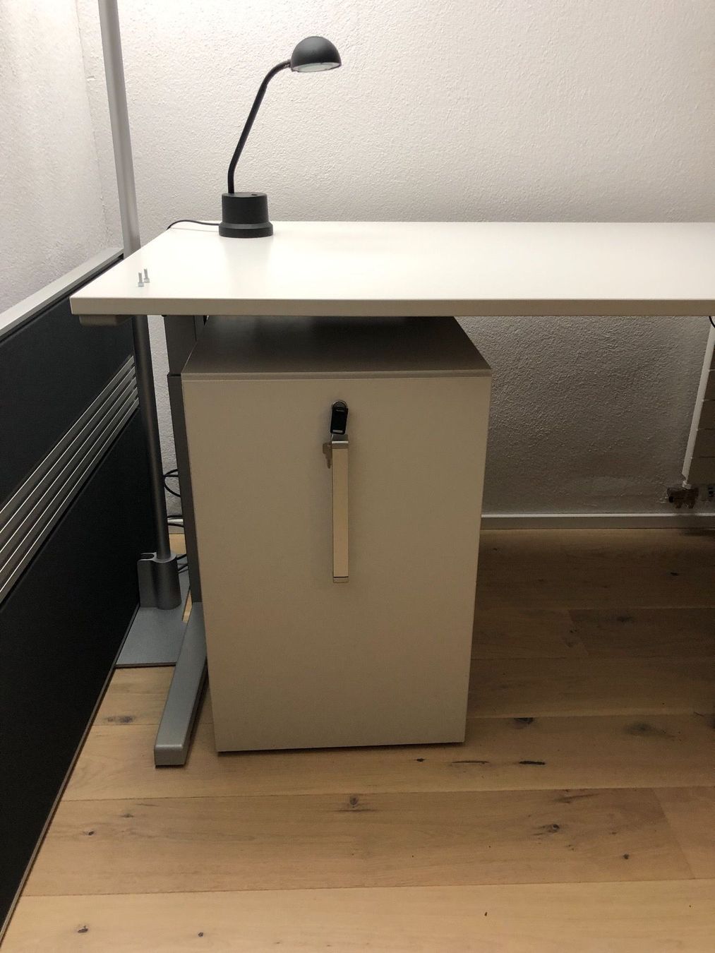 Banconi: Steelcase Büro Korpus – Nuovo (secondo la descrizione) da Uitikon Waldegg venduto da Uitikon73