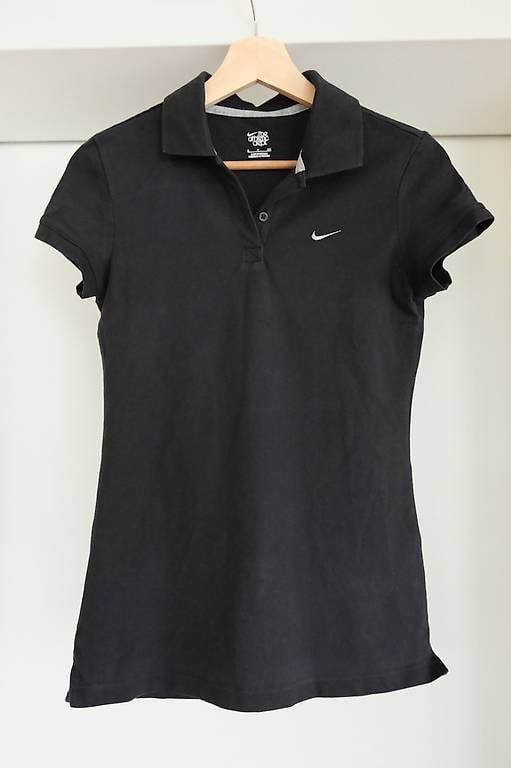 Magliette Polo: Nike Polo-Shirt Gr. S – Usato da Liestal venduto da Schatzsucher90