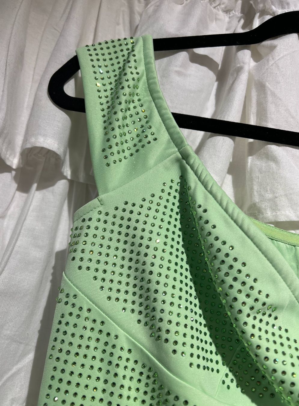 Vestiti: Grünes Glitzer-Partykleid Mini – Nuovo e nell'imballaggio originale da Zürich venduto da Naebeli 7