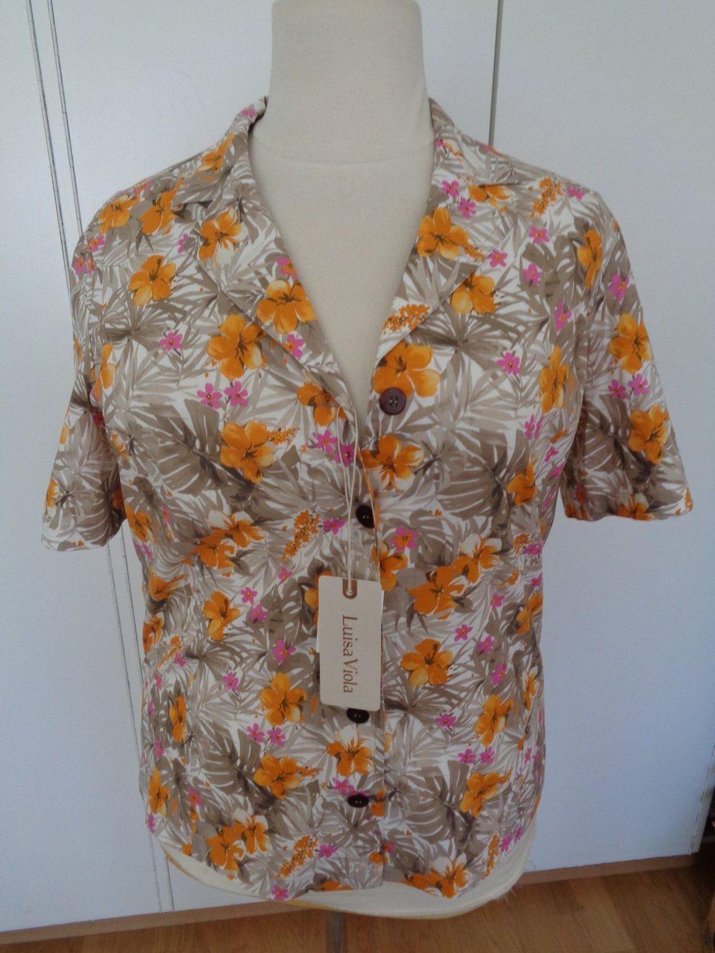 Jacken: Veste à fleurs orange coton T. 44 – Gebraucht aus Marin-Epagnier von Madja