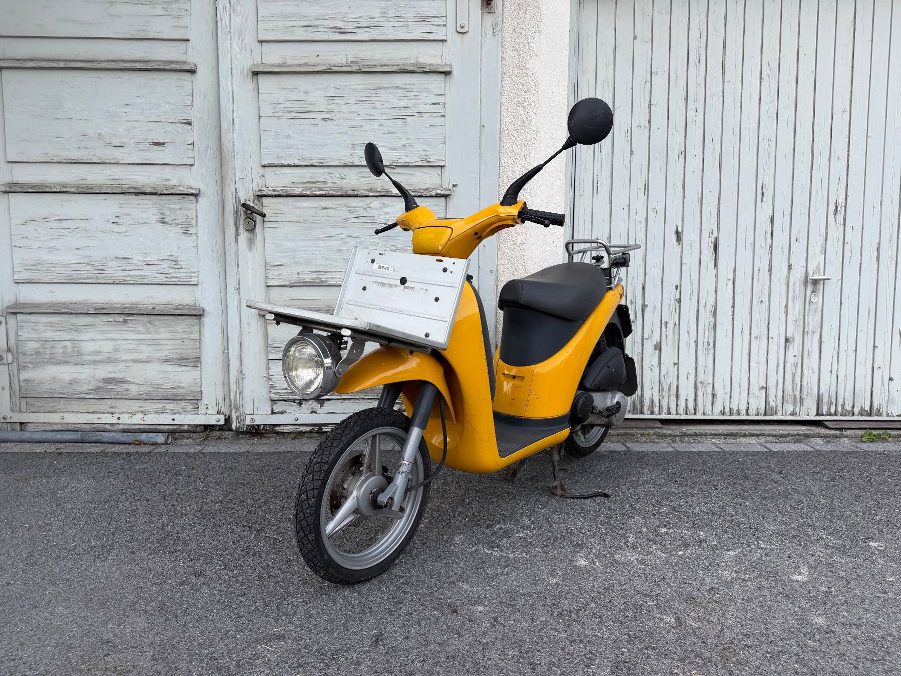 Piaggio Scooter: Piaggio Free Post 2T Roller Scooter – Usato da Wald AR venduto da Bruchschmidenchaufs 3