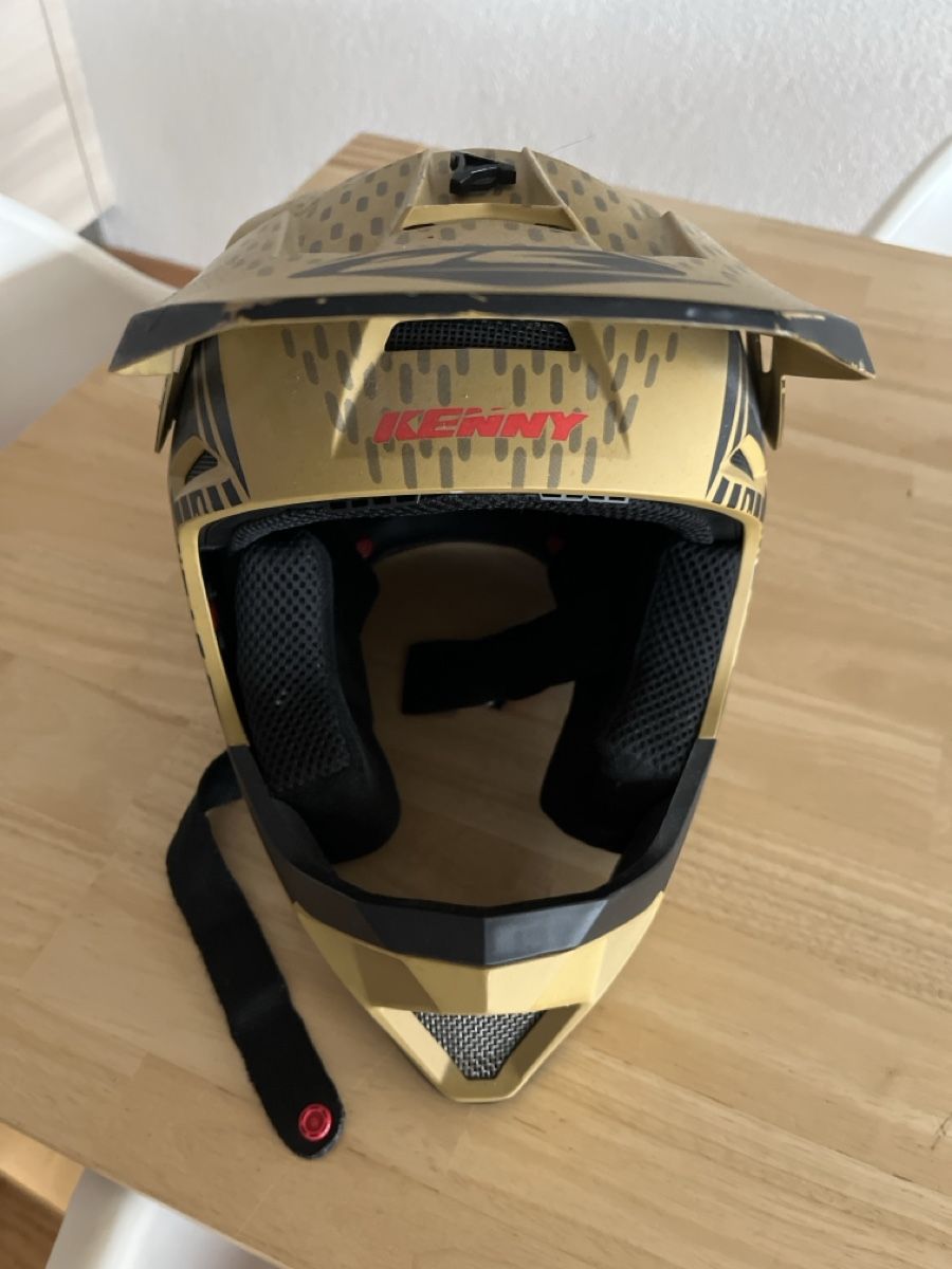 Caschi: Casque Kenny – Usato da Mont-sur-Lausanne venduto da Pioutch