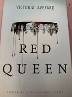 Victoria Aveyard Red Queen Buch guter Zustand