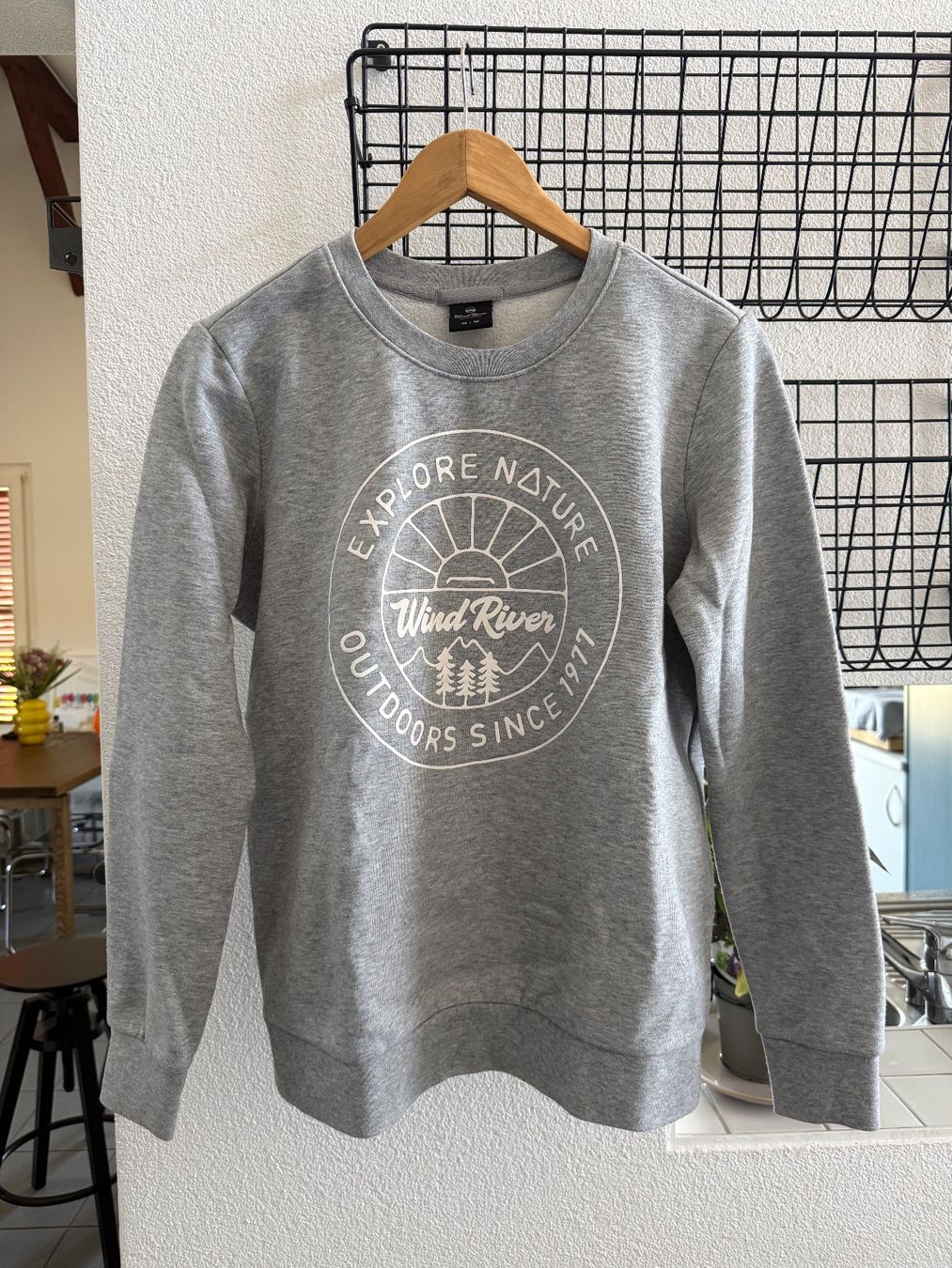 Maglioni & Felpe: Wind River Sweatshirt – Usato da Worb venduto da le_castor