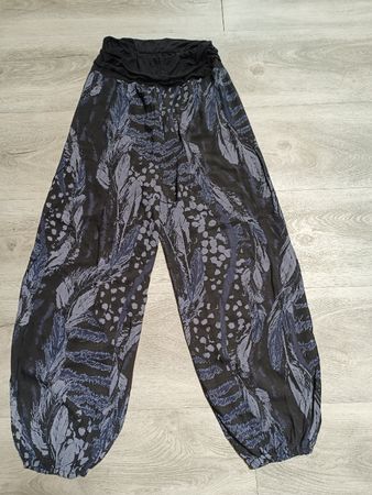Leichte Sommerhose M/L