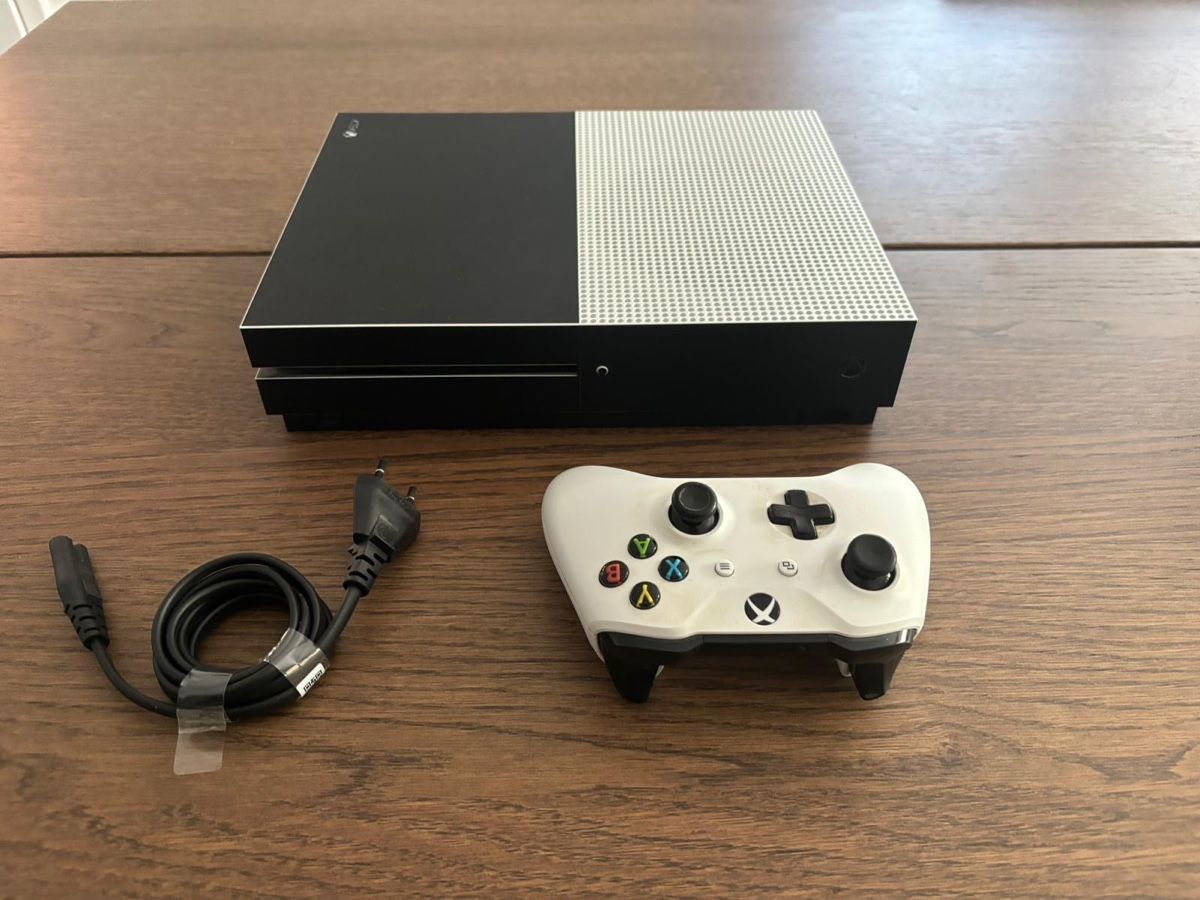 Microsoft Konsolen: XBOX ONE S – Gebraucht aus Tagelswangen von yil_k6kr 1