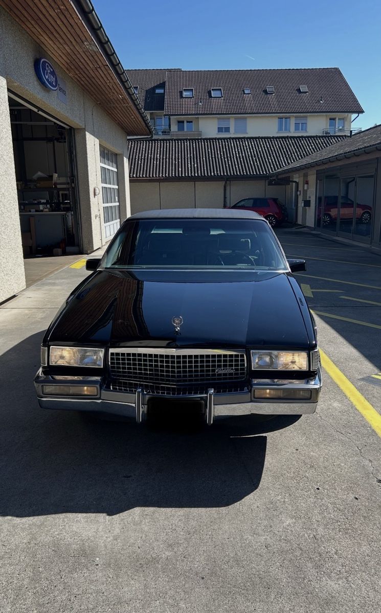 Automobili: Cadillac Fleetwood 1989 mit MFK – Usato da Zufikon venduto da dar_6cwb 3
