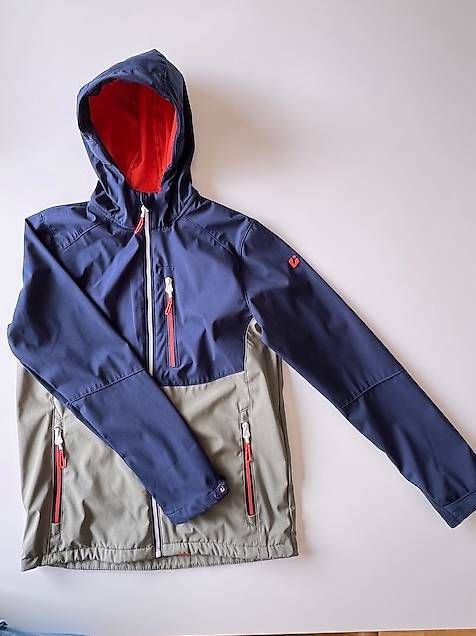 Killtec Giacche: Killtec Outdoor-Jacke-Windstopper/ Wassersäule 10.000 Gr.164 – Usato da Adliswil venduto da PetaParka
