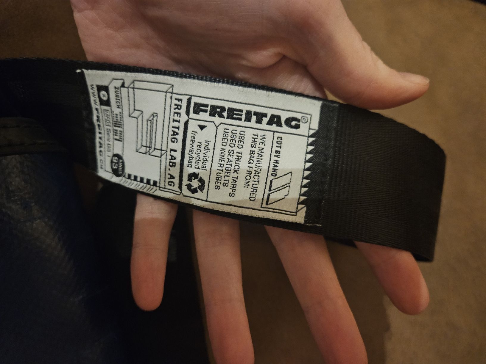 Freitag Borse: Freitag Dexter blau gelb G5.1 – Usato da Zürich venduto da Milla98 1
