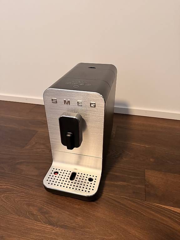 Smeg Kaffeemaschinen & Espressomaschinen: SMEG Kaffeemaschine – Gebraucht aus Aesch BL von Barcajc
