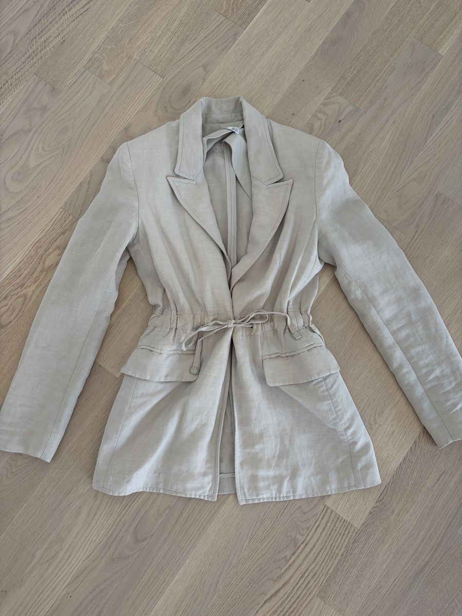 Mango Jacken: MNG Suit Blazer beige Grösse XS – Gebraucht aus Au ZH von eac_gm25