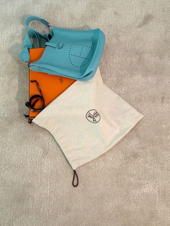 Hermes Tasche Evelyne 29 türkis, sehr guter Zustand