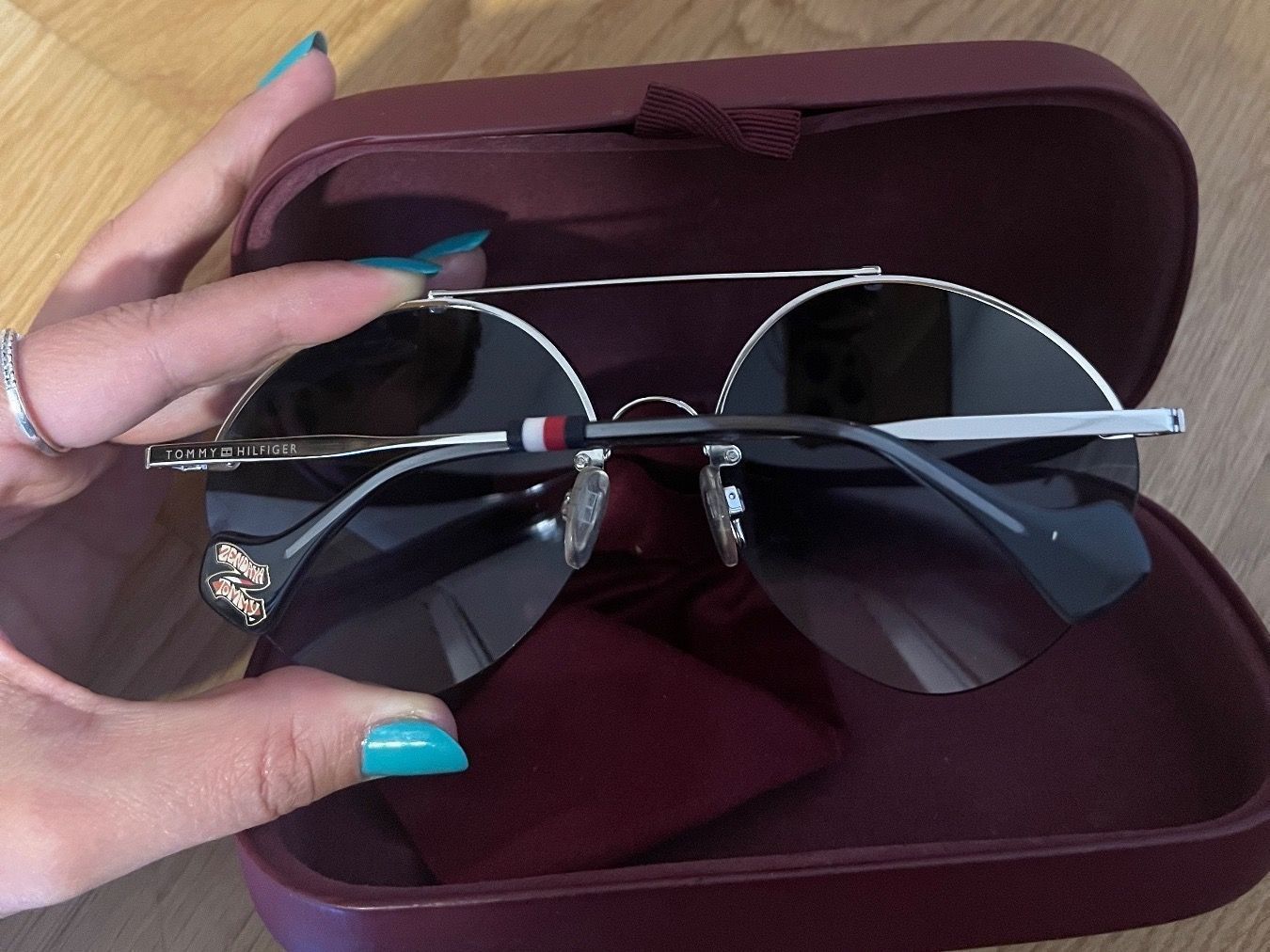 Tommy Hilfiger Occhiali & Lenti: Tommy  Hilfiger sunglasses – Usato da Reinach BL venduto da K.zh.A 1