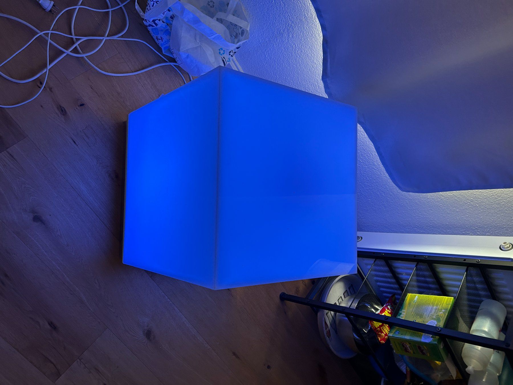 Lampade: Leuchtwürfel Weiss/RGB – Usato da Wolfwil venduto da marceltheb 4