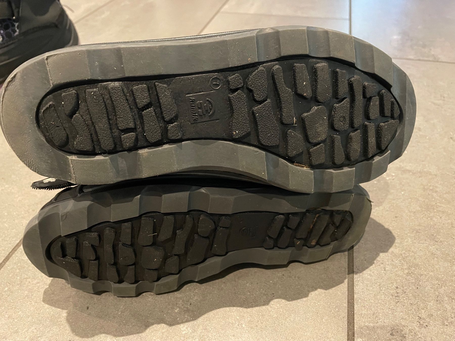 Kamik Herrenschuhe: Kamik Markenschuhe nr 7 – Gebraucht aus Rothrist von Gyzmo69 1