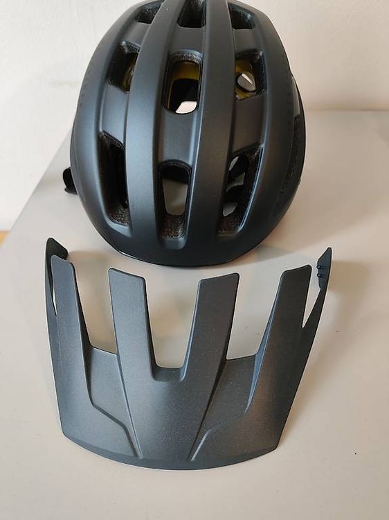 Rockrider Helm mit MIPS-Zertifikat (Gebraucht) in Zürich für CHF 15 ...