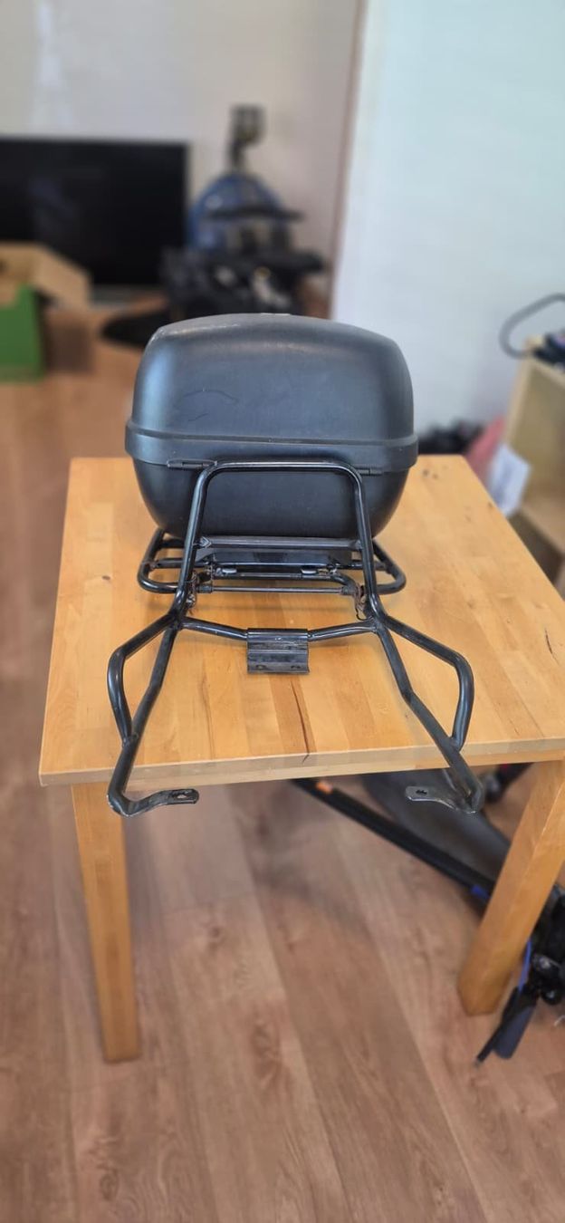 Vespa Topcase: Vespa Cosa 2 TopCase – Gebraucht aus Wetzikon ZH von B3RTO-ZH 1