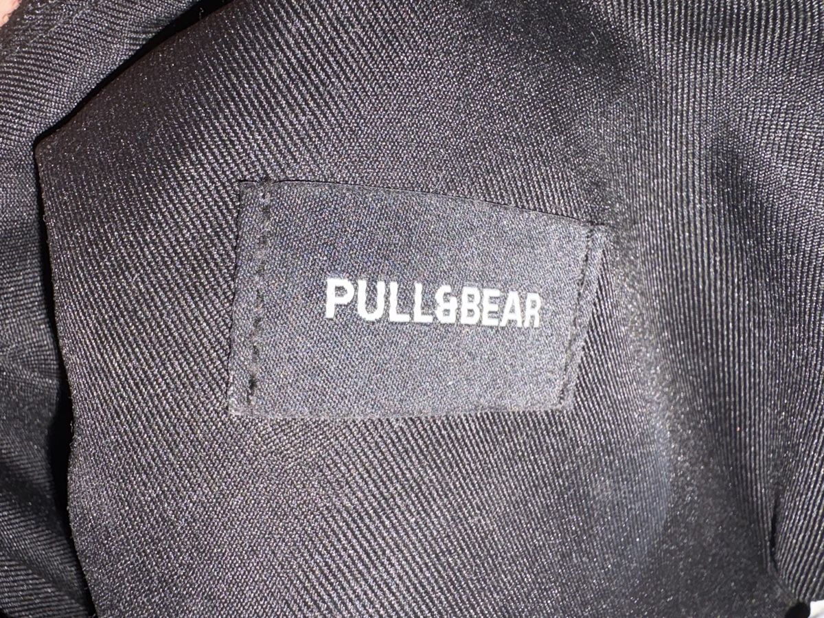 Pull&Bear Taschen für Damen: Schwarze Handtasche Pull&Bear gutem Zustand – Gebraucht aus Beromünster von msklef 4