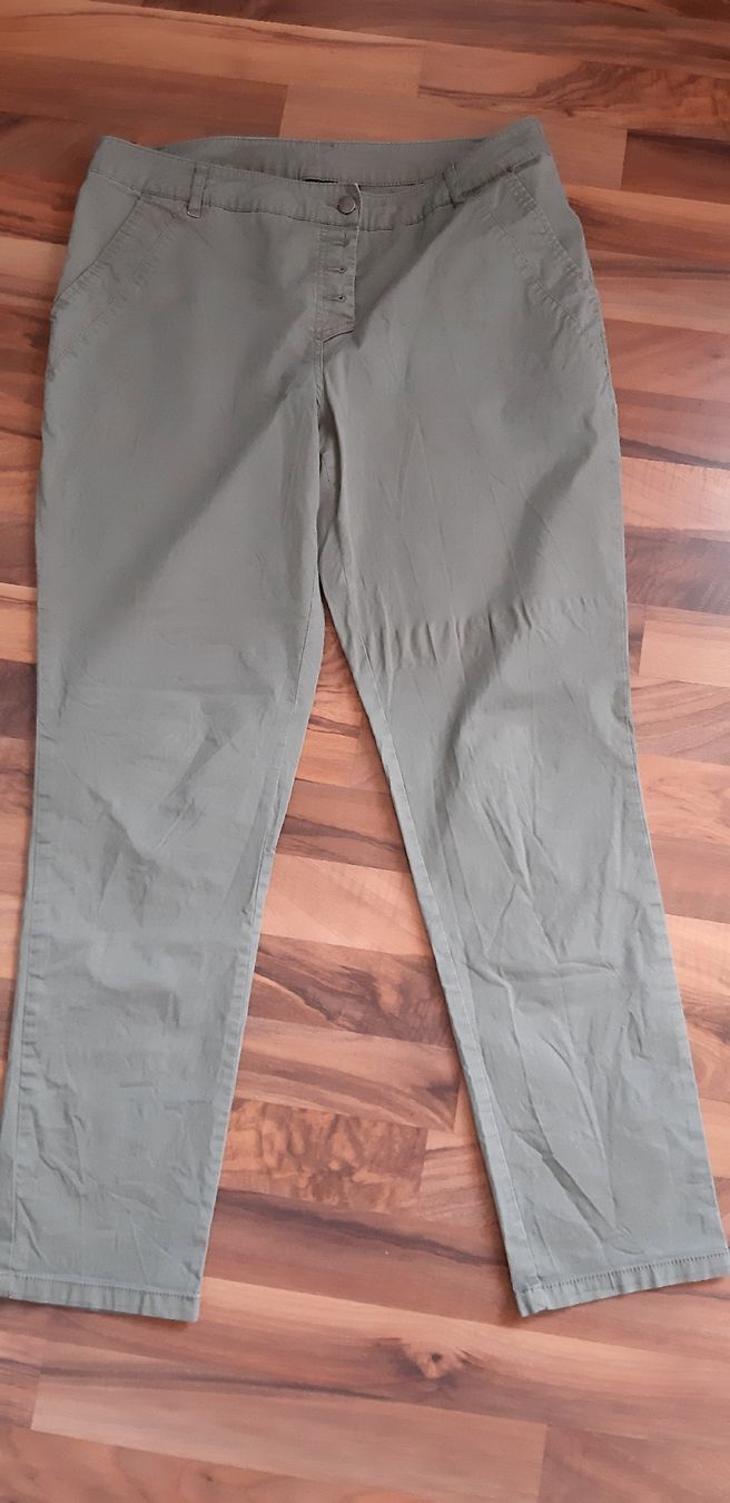 Pantaloni: Hosen Gr. 42 – Usato da Ftan venduto da StefanCorina