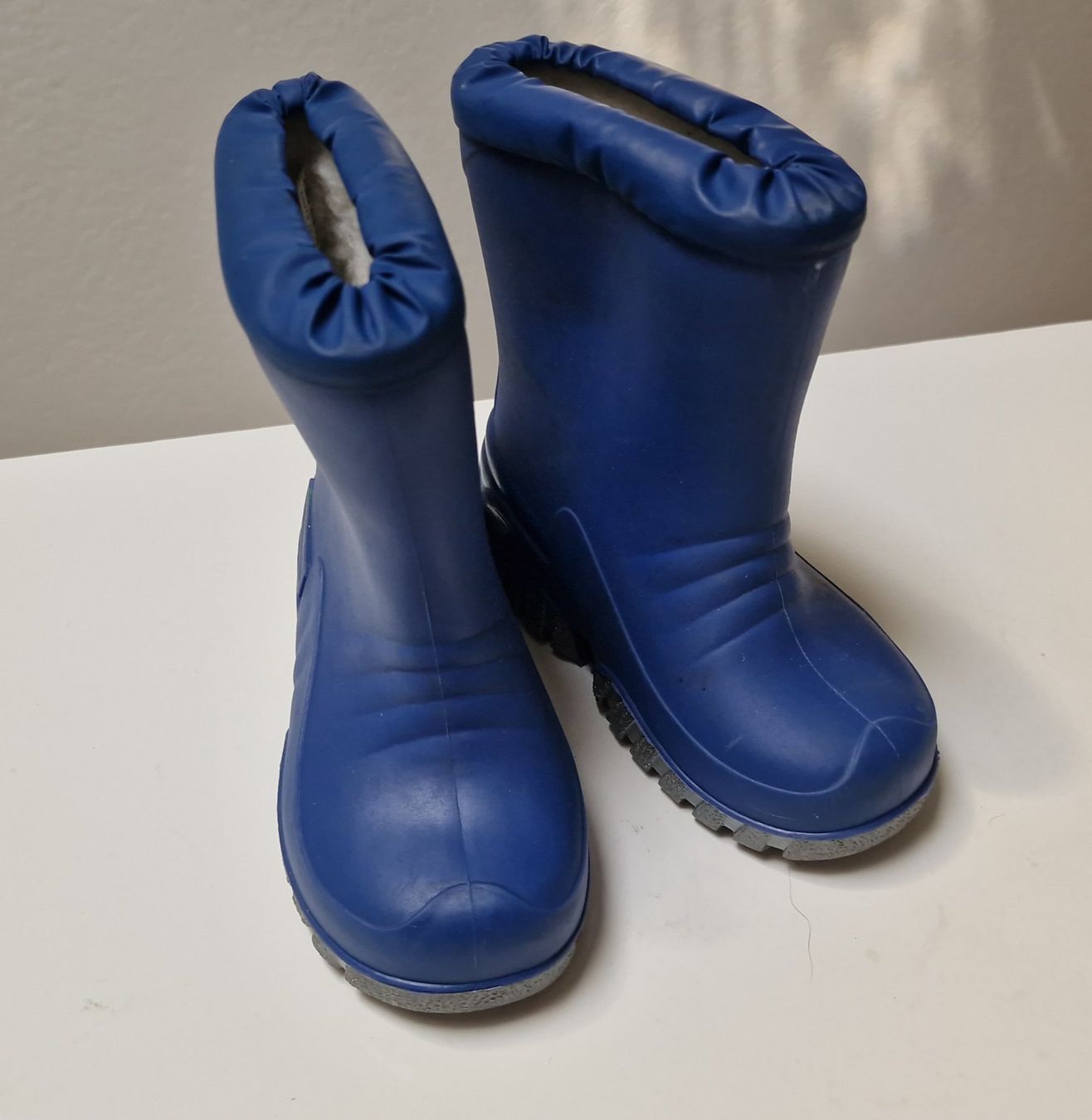 Spirale Scarpe per ragazzi: Gefütterte Winterstiefel gr22 "Spirale" – Usato da Winterthur venduto da Mmondeo