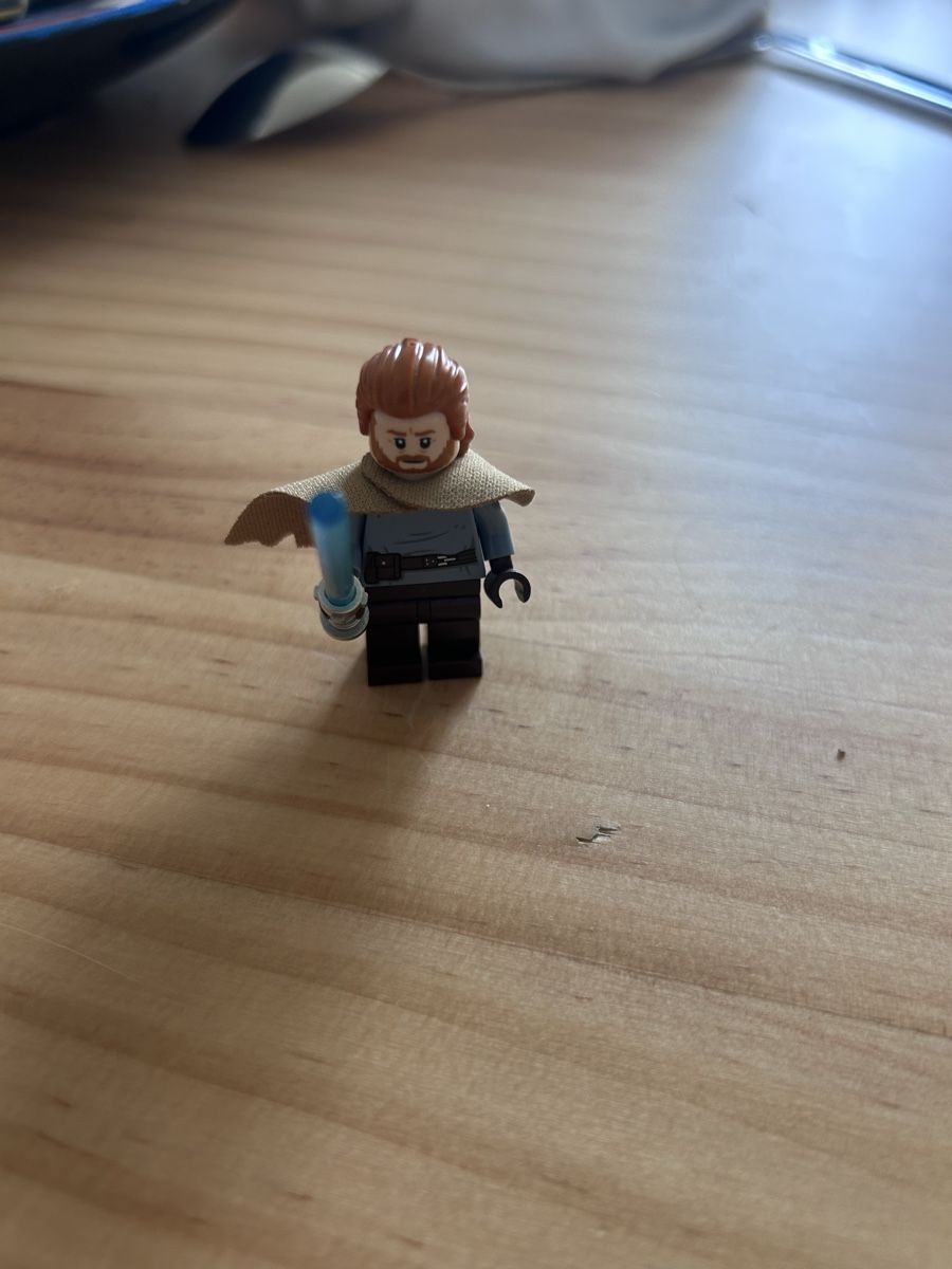 Lego Statuette: Obi Wan Lego figur – Nuovo (secondo la descrizione) da Zürich venduto da iri_qr6v