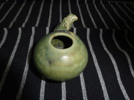 Tonvase mit Vogel klein