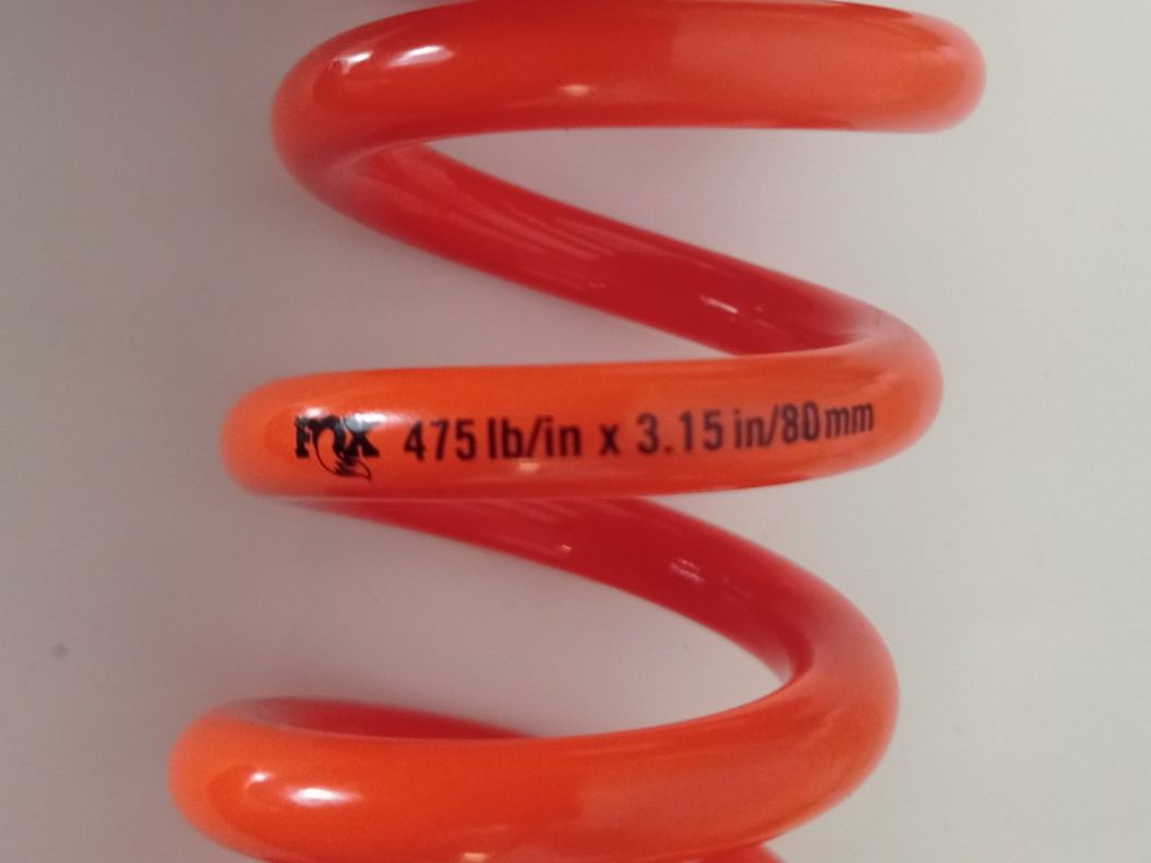 Fox Pezzi di ricambio: Fox Coil für Dämpfer – Usato da Lützelflüh-Goldbach venduto da Knuesi0 1