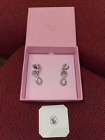 Boucles d'oreilles pendantes Swarovski Hyperbola infini