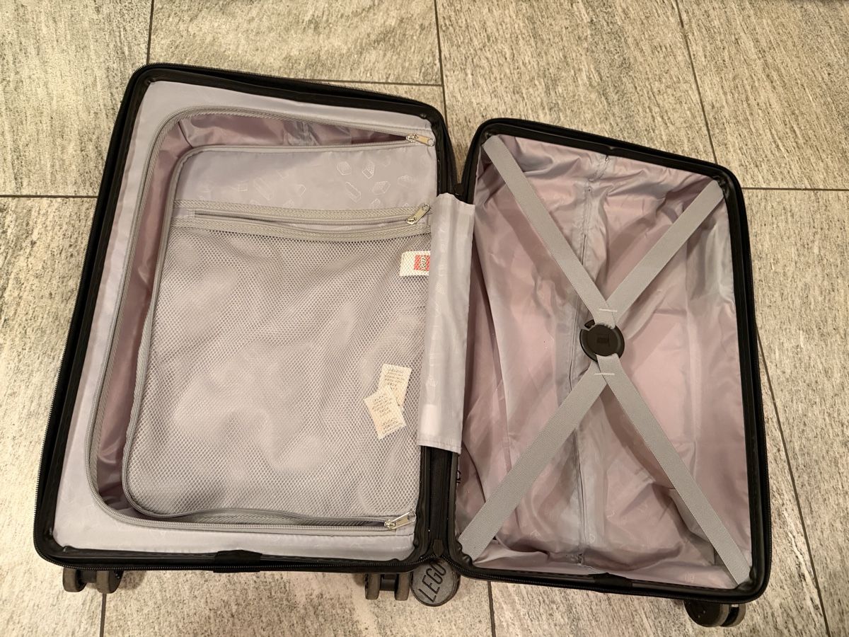 Valises de voyage: Roter Lego Koffer – D'occasion à Thusis par feu_8p9y 2